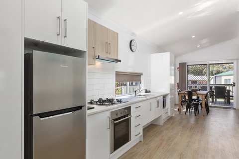 Victor Harbor Holiday Park - Whitsundays Accommodation 16