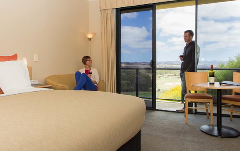 McCracken Country Club - Whitsundays Accommodation 13