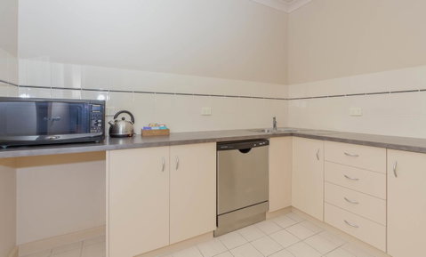 McCracken Country Club - Whitsundays Accommodation 31
