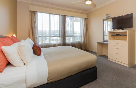 McCracken Country Club - Whitsundays Accommodation 28