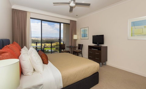 McCracken Country Club - Whitsundays Accommodation 32