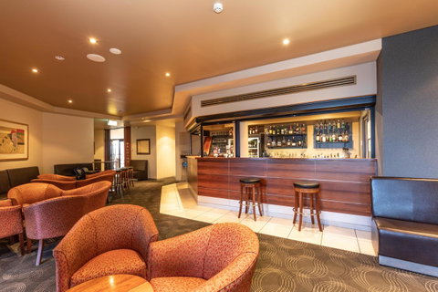 McCracken Country Club - Whitsundays Accommodation 7