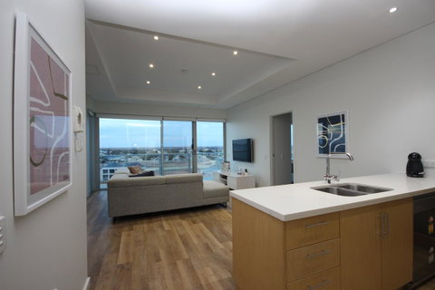 Wallaroo Marina Apartments - Whitsundays Accommodation 18