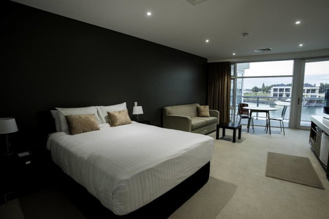 Wallaroo Marina Apartments - Whitsundays Accommodation 36
