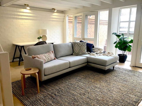 The Loft - Beautiful Central Barossa Apartment - Whitsundays Accommodation 0