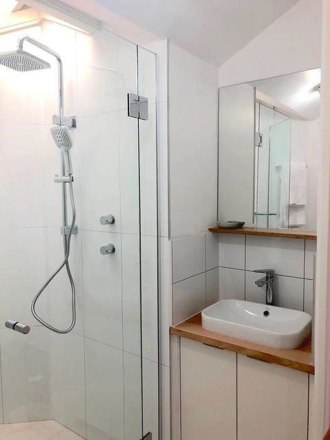 The Loft - Beautiful Central Barossa Apartment - Whitsundays Accommodation 12