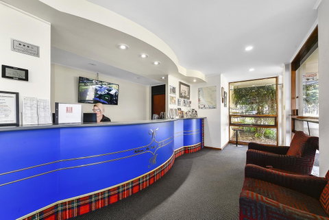 William Macintosh Motor Lodge - Whitsundays Accommodation 36