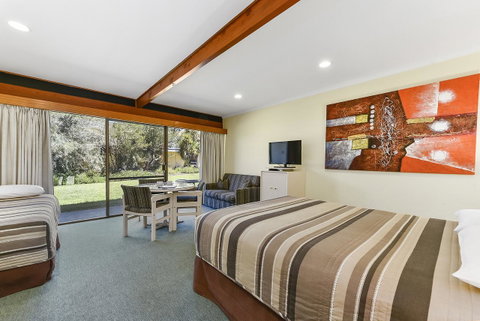 William Macintosh Motor Lodge - Whitsundays Accommodation 26