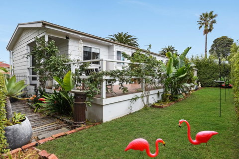 Ainslie Roberts Drive Retreat - Whitsundays Accommodation 7