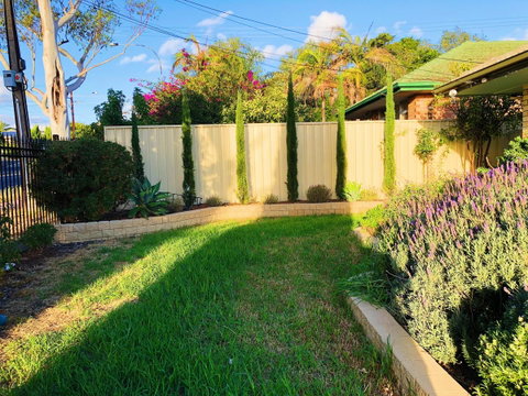 Beautiful Garden House - Whitsundays Accommodation 8