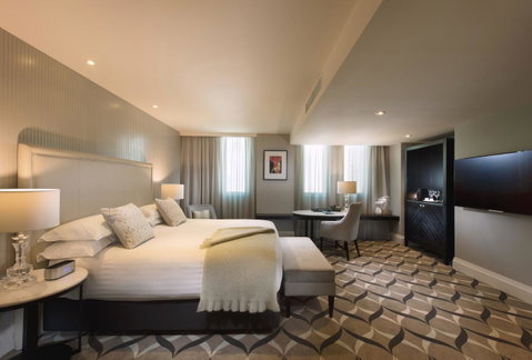 Mayfair Hotel - Whitsundays Accommodation 14