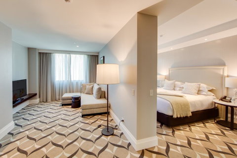 Mayfair Hotel - Whitsundays Accommodation 4
