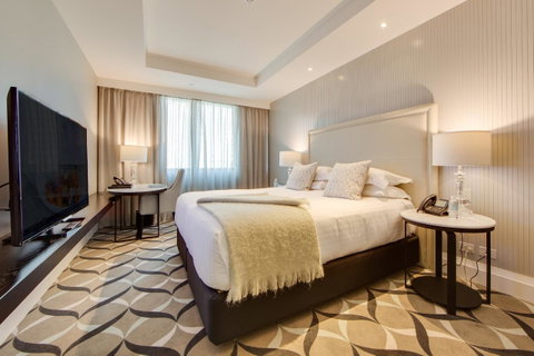 Mayfair Hotel - Whitsundays Accommodation 0