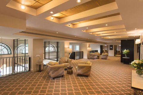 Mayfair Hotel - Whitsundays Accommodation 10