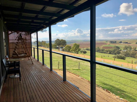 Barossa Pavilions & Glasshouse - Whitsundays Accommodation 9