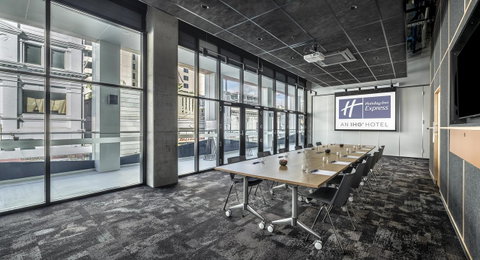 Holiday Inn Express Adelaide City Centre, An IHG Hotel - Whitsundays Accommodation 40