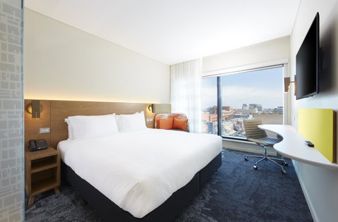 Holiday Inn Express Adelaide City Centre, An IHG Hotel - Whitsundays Accommodation 0