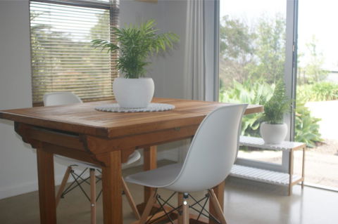 S T U D I O 22 Peaceful Retreat With Garden Views - Whitsundays Accommodation 9