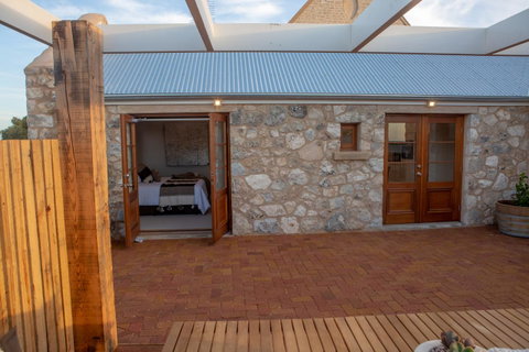 Lucy's Cottage - Whitsundays Accommodation 22