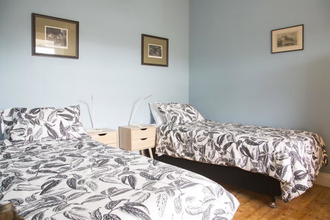 Wayfarers Cottage - Whitsundays Accommodation 10