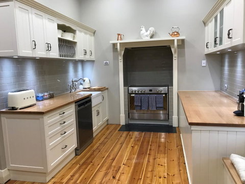 Ambrosia Holiday Home - Whitsundays Accommodation 8