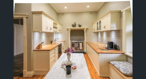 Ambrosia Holiday Home - Whitsundays Accommodation 24