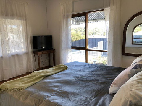 Jack\'s House 2 B&B In Mill Street - Whitsundays Accommodation 12