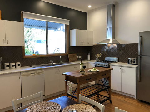 Jack\'s House 2 B&B In Mill Street - Whitsundays Accommodation 16