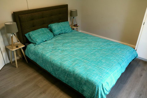 The Purple Door On Seaview - Whitsundays Accommodation 13