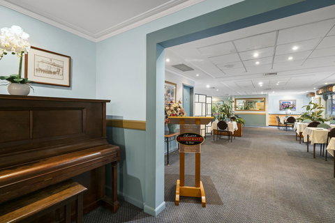 Garden City Motor Inn - Whitsundays Accommodation 7