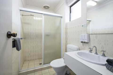 Garden City Motor Inn - Whitsundays Accommodation 35