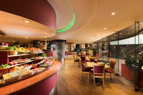 Stamford Plaza Adelaide - Whitsundays Accommodation 3