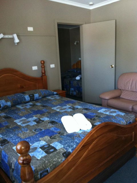 Ardeanal Motel - Whitsundays Accommodation 12