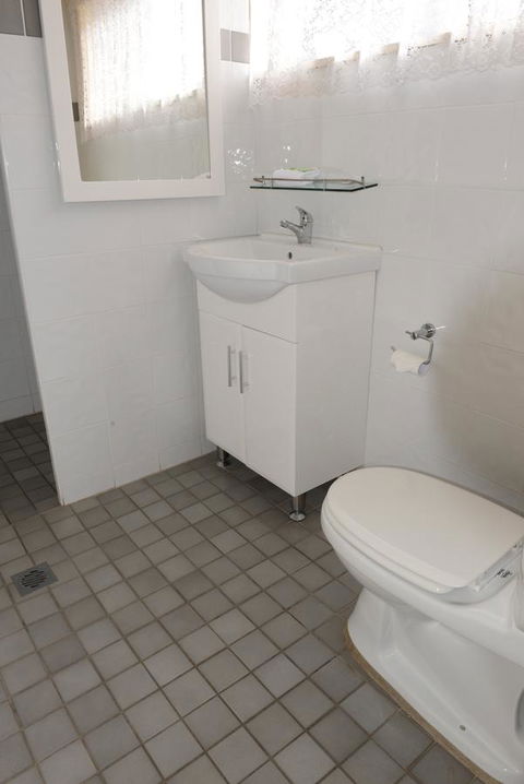 Ardeanal Motel - Whitsundays Accommodation 9