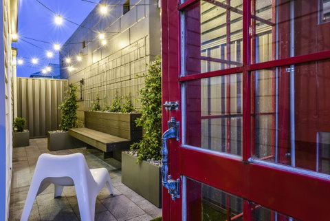 Aloha Central Luxury Apartments - Whitsundays Accommodation 11