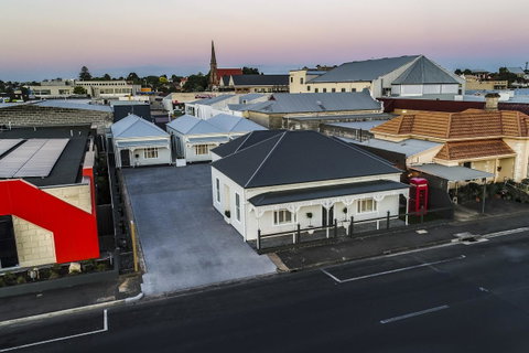 Aloha Central Luxury Apartments - Whitsundays Accommodation 7