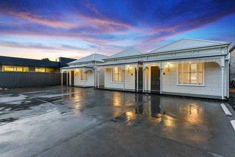 Aloha Central Luxury Apartments - Whitsundays Accommodation 5
