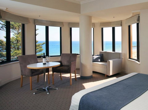 Stamford Grand Adelaide - Whitsundays Accommodation 5