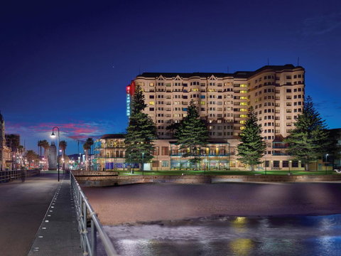 Stamford Grand Adelaide - Whitsundays Accommodation 0