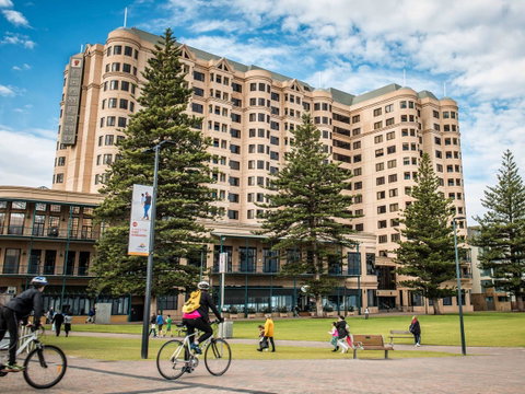 Stamford Grand Adelaide - Whitsundays Accommodation 27