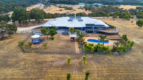 Doyles On The Bay - Whitsundays Accommodation 2