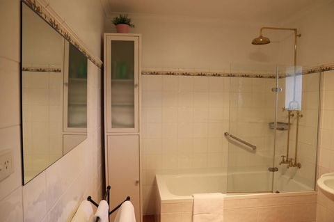 Merellaan - Whitsundays Accommodation 11