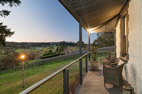 The Other House - Whitsundays Accommodation 0