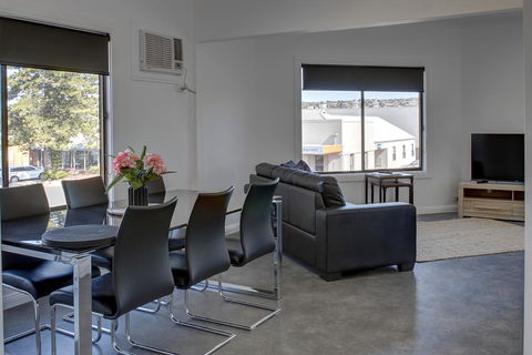 Aart Apartments - Whitsundays Accommodation 23