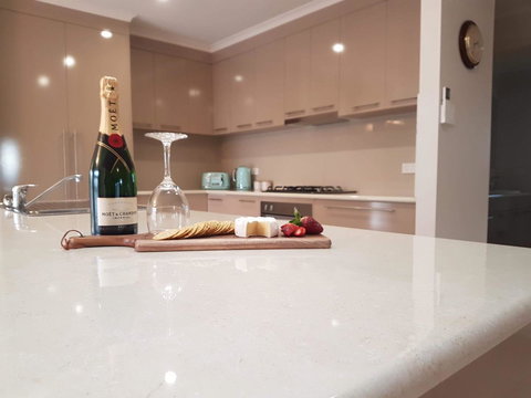 Little On Ash - Whitsundays Accommodation 10