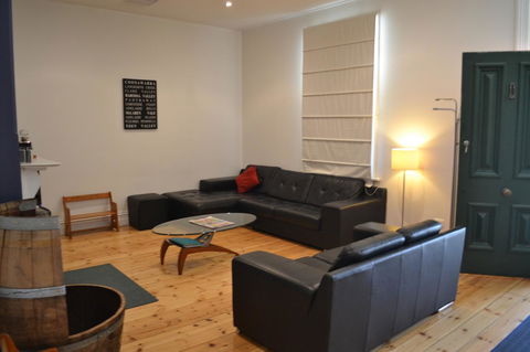 Tin House In Tanunda - Whitsundays Accommodation 2