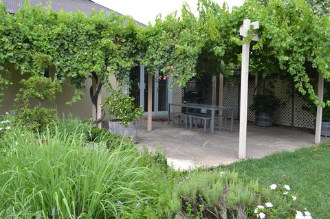 Tin House In Tanunda - Whitsundays Accommodation 9