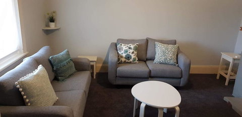 Olive\'s Cottage - Whitsundays Accommodation 9