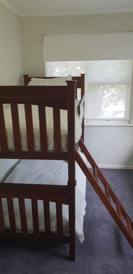 Olive\'s Cottage - Whitsundays Accommodation 10