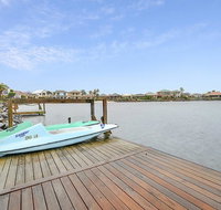 Lakeside - Encounter Bay - Whitsundays Accommodation